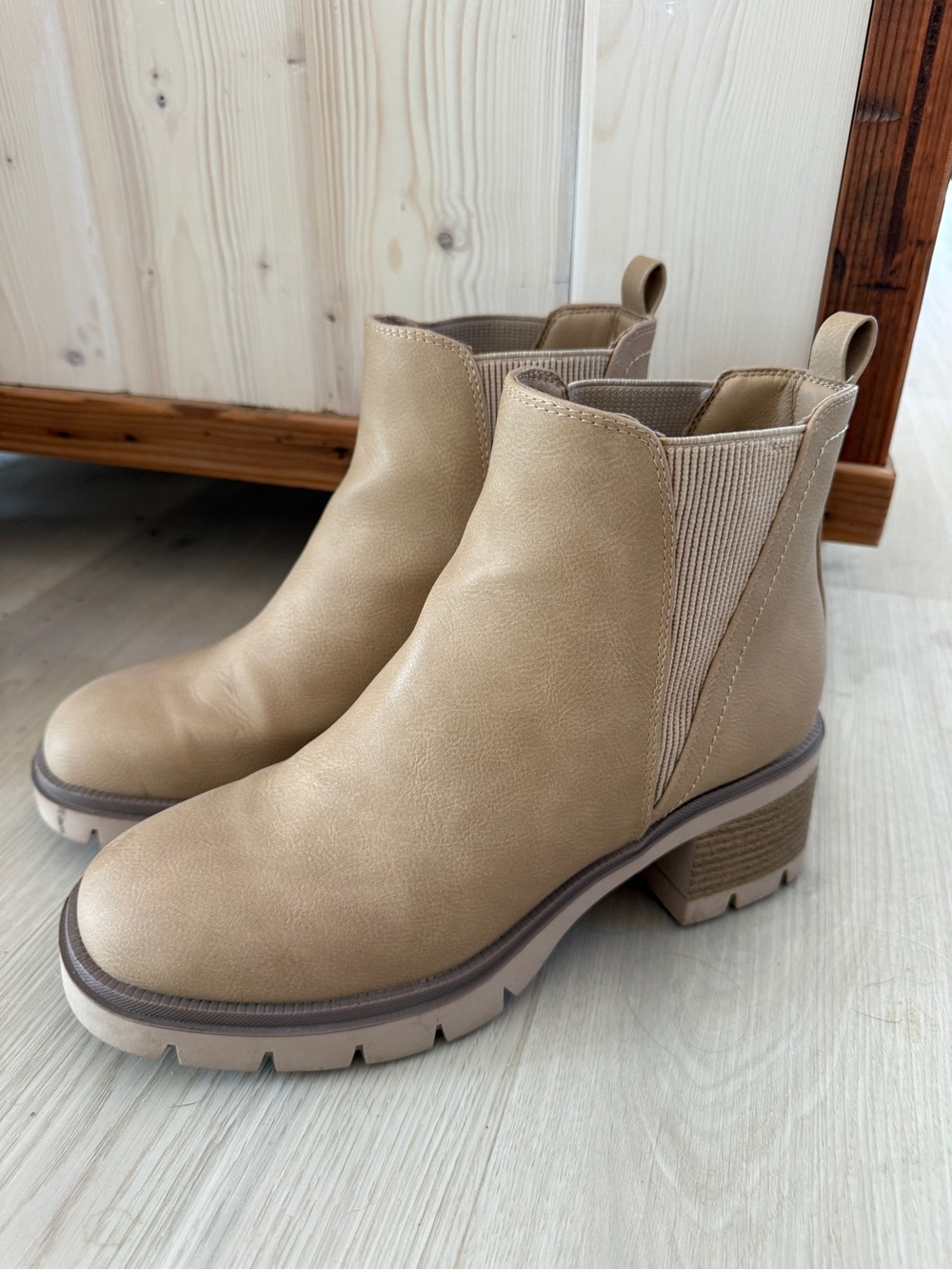 MIA Chelsea Ankle Boots